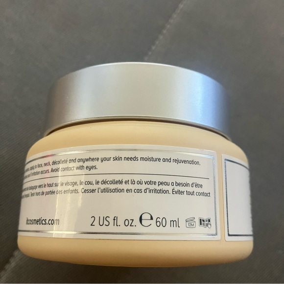 IT Cosmetics Confidence in a Cream - Anti-Aging Armour 2oz - Picture 4 of 8